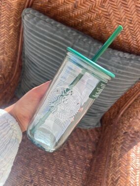 NWT STARBUCKS TUMBLER + FOLLOW IG @ THREDSFROMCORAL
